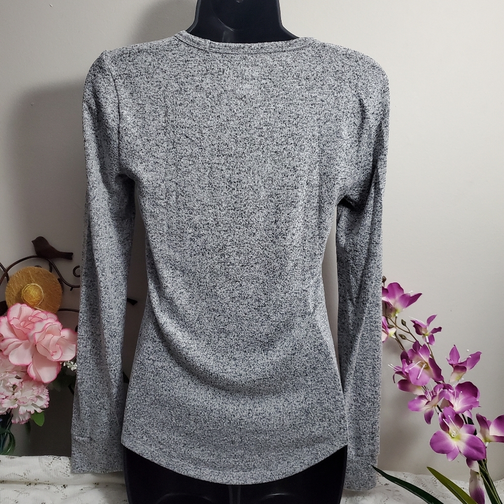 🌞 3/$30 Pink Victoria's Secret Gray Sleepwear - Picture 2 of 3
